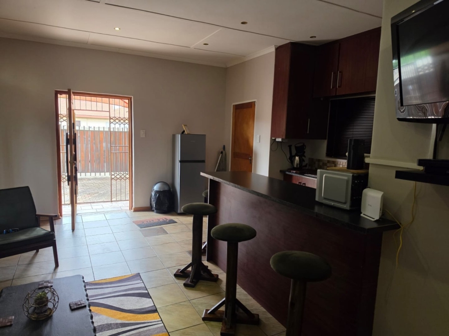 3 Bedroom Property for Sale in Rhodesdene Northern Cape